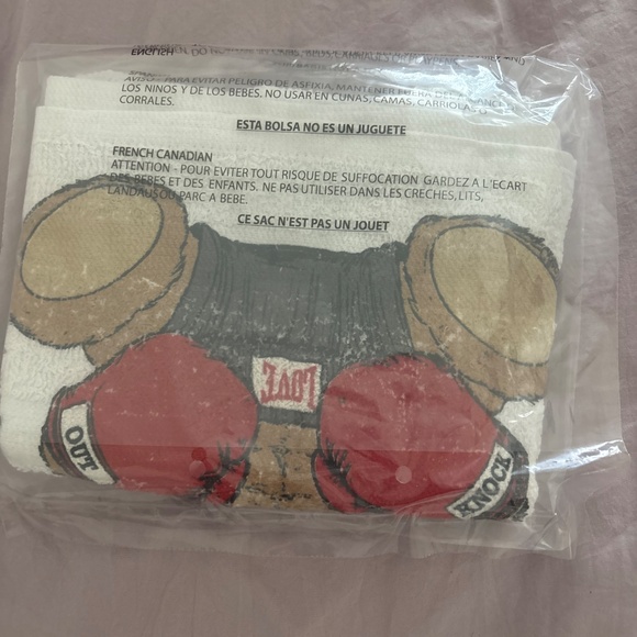 Lauren moshi love champion Bear hand towel brand new with tags - Picture 3 of 3